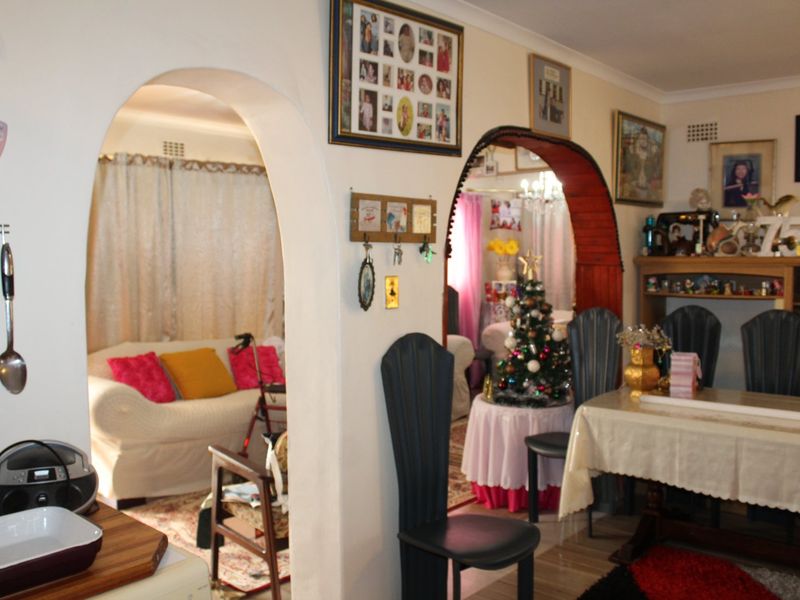 Spacious Three Bedroom Home on Large Erf with Expansion Potential in Forest Glade - Photo 10