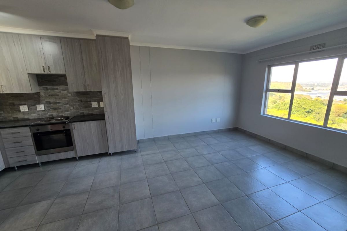 Neat 3 bedroomed  flat for sale in Chase Valley!  - Photo 4