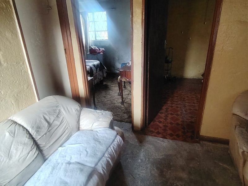 2 Bedroom House for Sale in Mdantsane - Photo 5