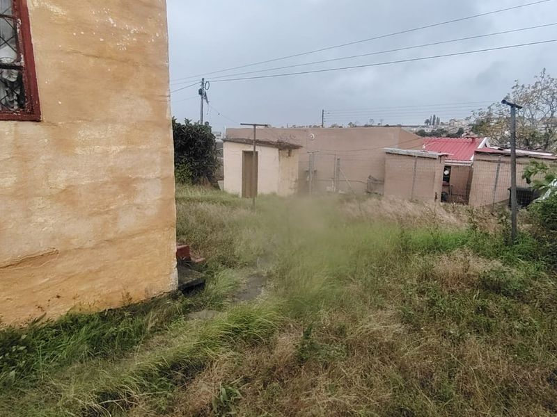 2 Bedroom House for Sale in Mdantsane - Photo 10