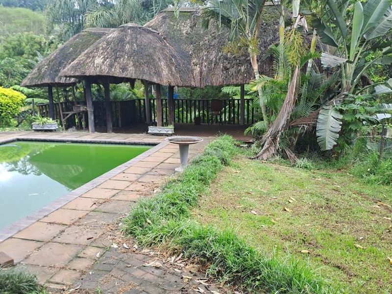 Stunning Entertainer Home in Padfield Park Pinetown - Photo 5