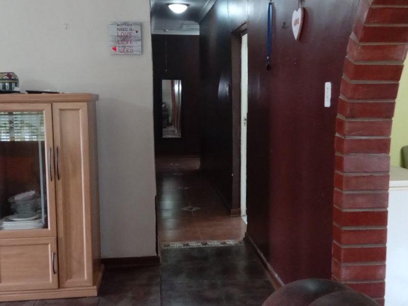 House Forsale in Ixopo - Photo 8