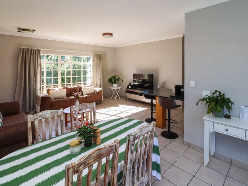 Charming Low-Maintenance, Full Title Townhouse - Photo 6