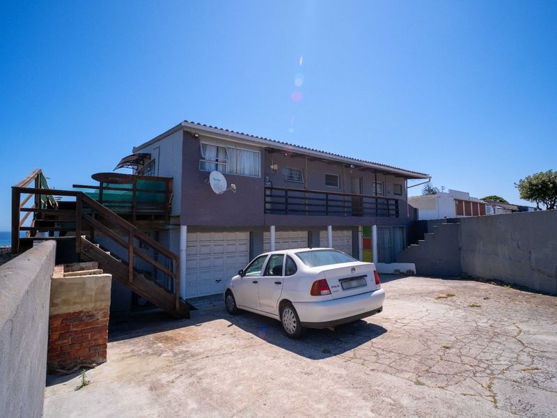 Investor’s Dream in Gorgeous Gansbaai! - Photo 10