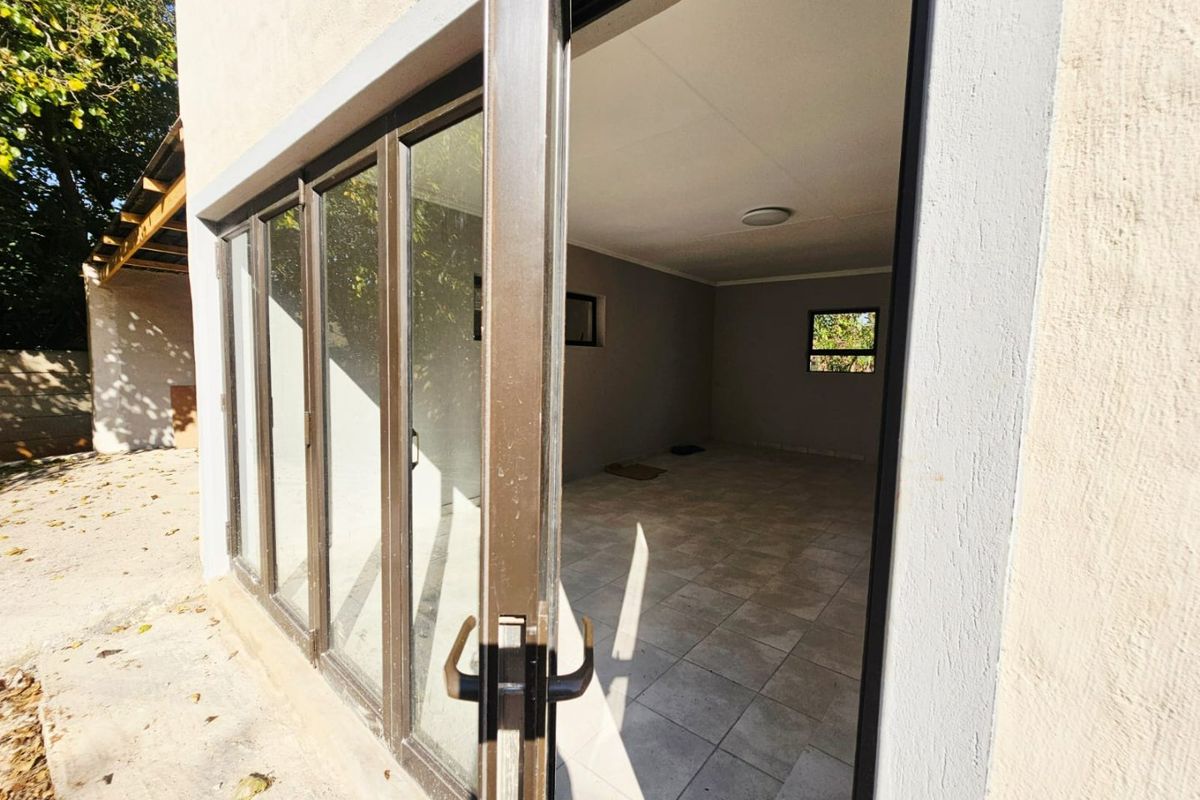 A Newly built 2 bedroom 2 bathroom cottage for rent in Monavoni - Photo 2