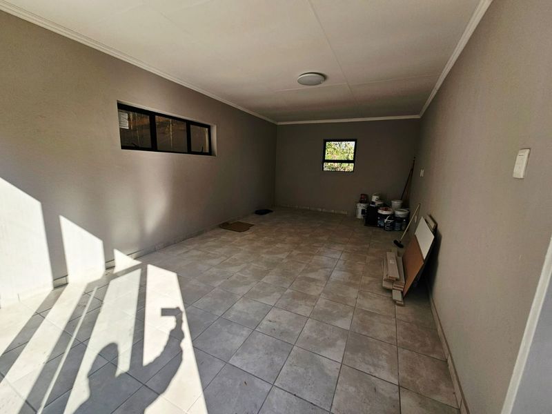 A Newly built 2 bedroom 2 bathroom cottage for rent in Monavoni - Photo 3