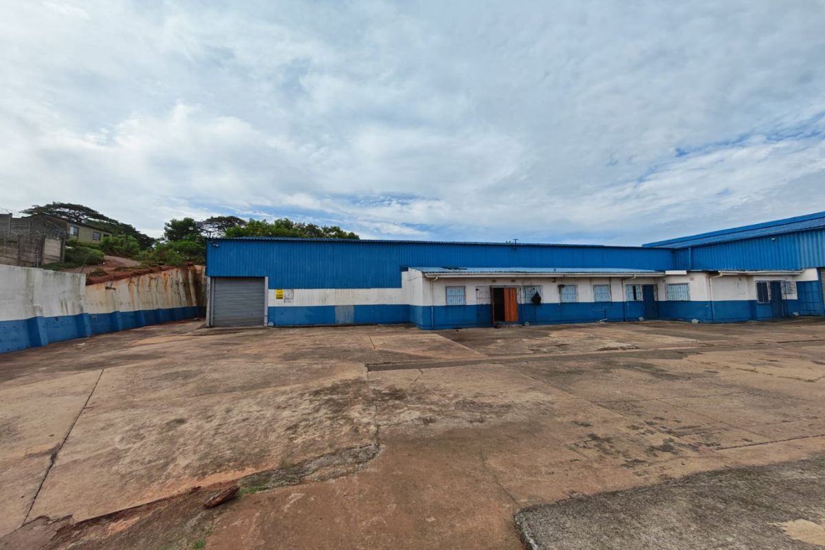 Warehousing for rent in Umzinto - Photo 3