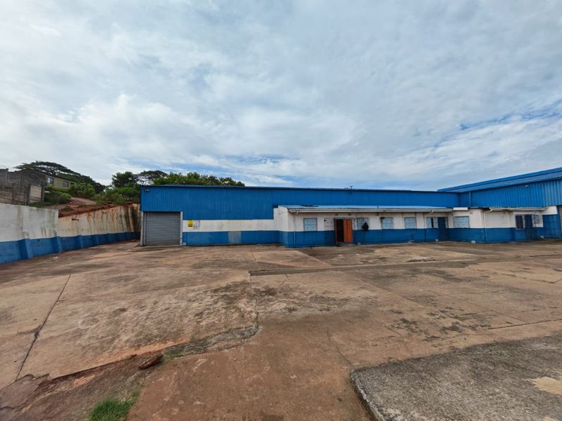 Warehousing for rent in Umzinto - Photo 3
