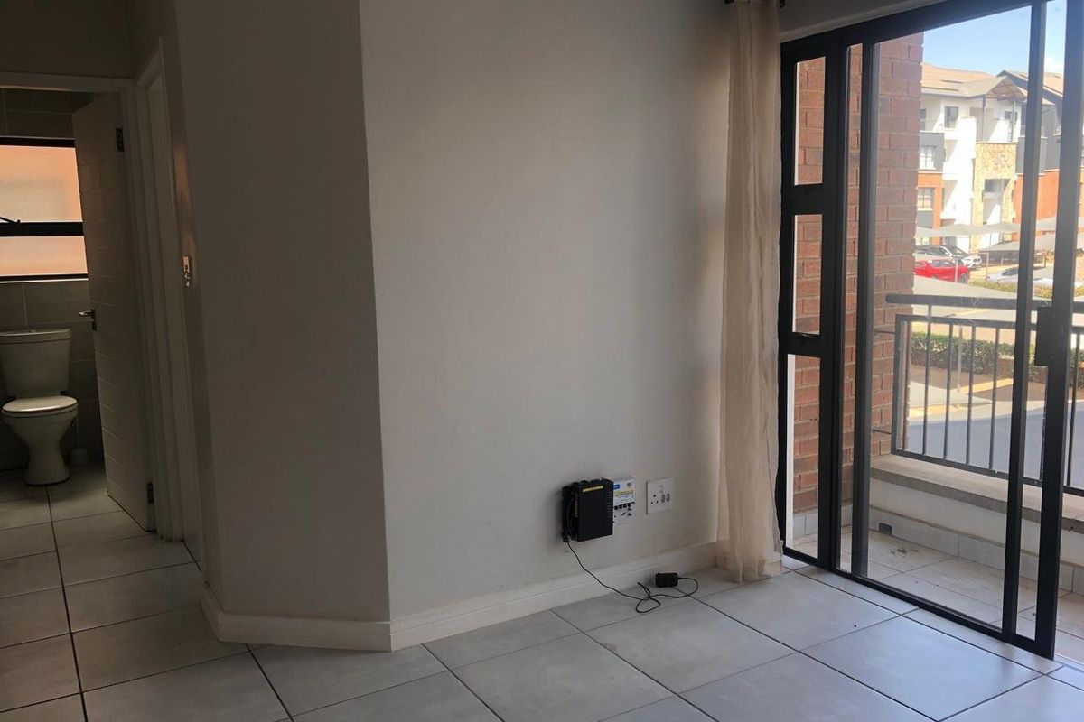 Modern 1-Bedroom Apartment for Sale at The Blyde, Pretoria - Photo 3
