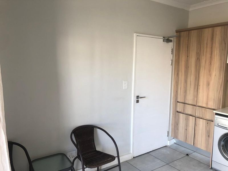 Modern 1-Bedroom Apartment for Sale at The Blyde, Pretoria - Photo 10