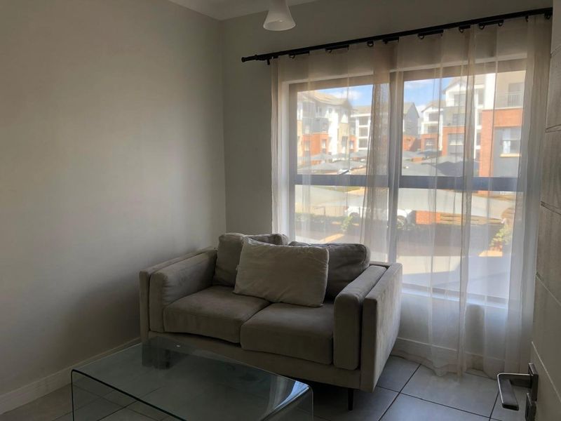 Modern 1-Bedroom Apartment for Sale at The Blyde, Pretoria - Photo 7