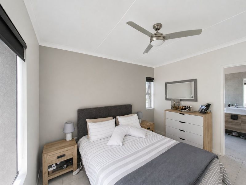 Modern Lifestyle Living in a Secure Pet-Friendly Estate - Photo 10