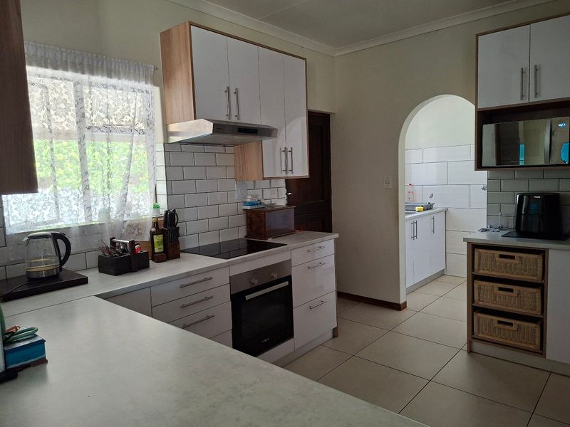 4 Bedroom Family Home in Hopefield – Priced to Sell - Photo 2