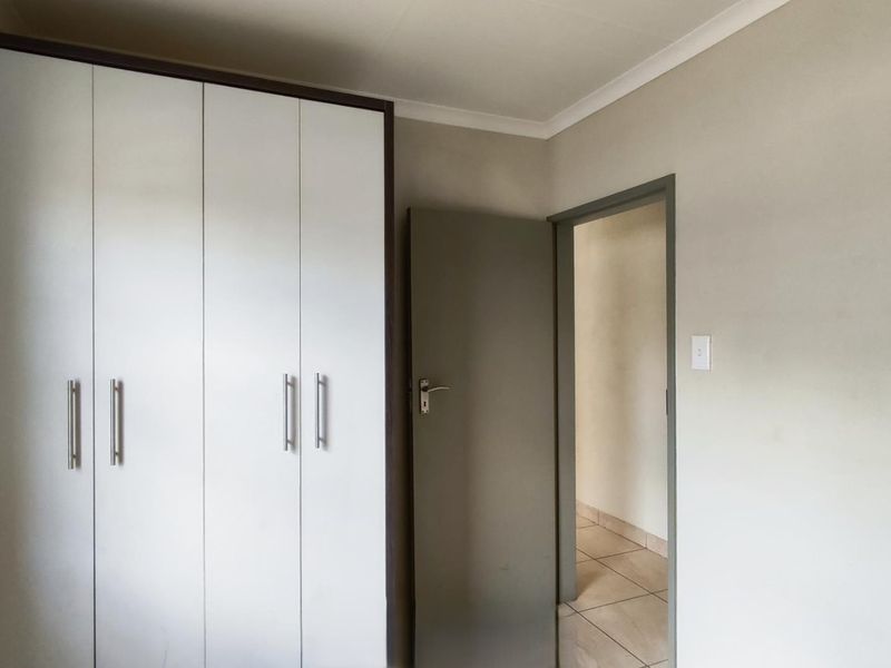 Lifestyle Living in a Security Complex - Photo 8