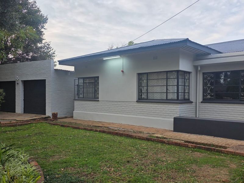 Spacious Family Home To Rent - Photo 1