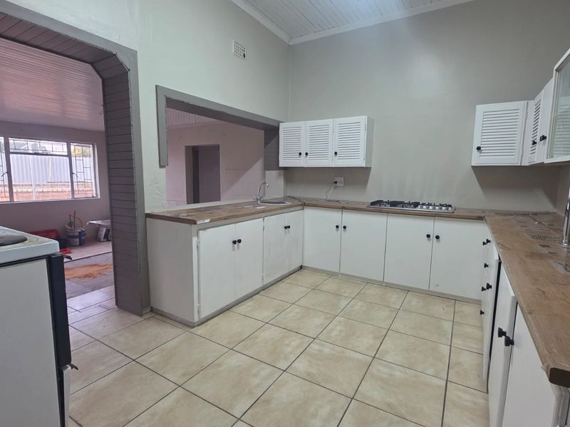 Spacious Family Home To Rent - Photo 8