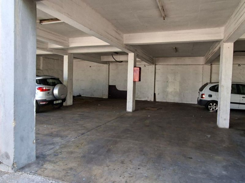 Secure Investment block in Richmond Hill - Photo 2