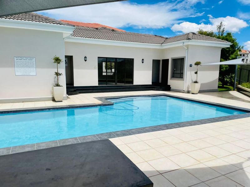 WELL KEPT 2 BEDROOMS 1 FULL BATHROOM AVAILABLE FOR OCCUPATION 1ST OF JUNE IN NOORDWYK MIDRAND - Photo 3