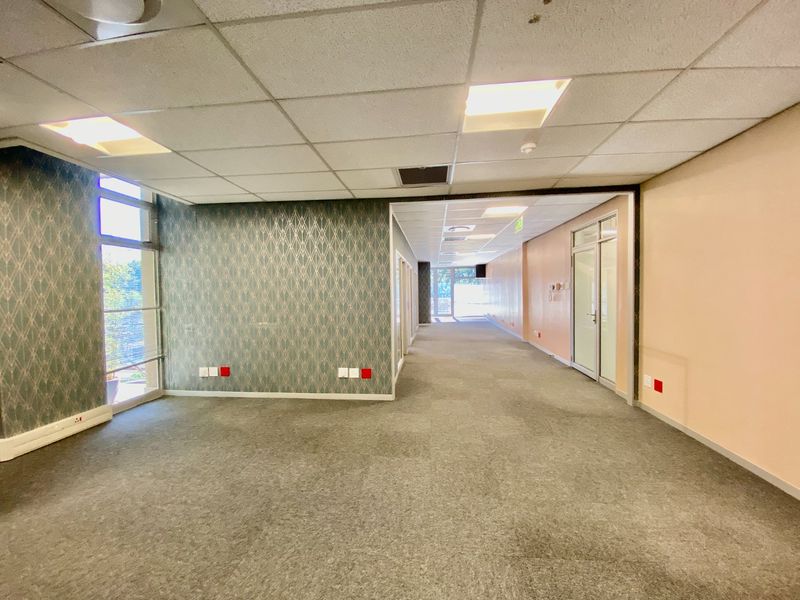 P-Grade Office Suite Available At Loftus - Photo 3