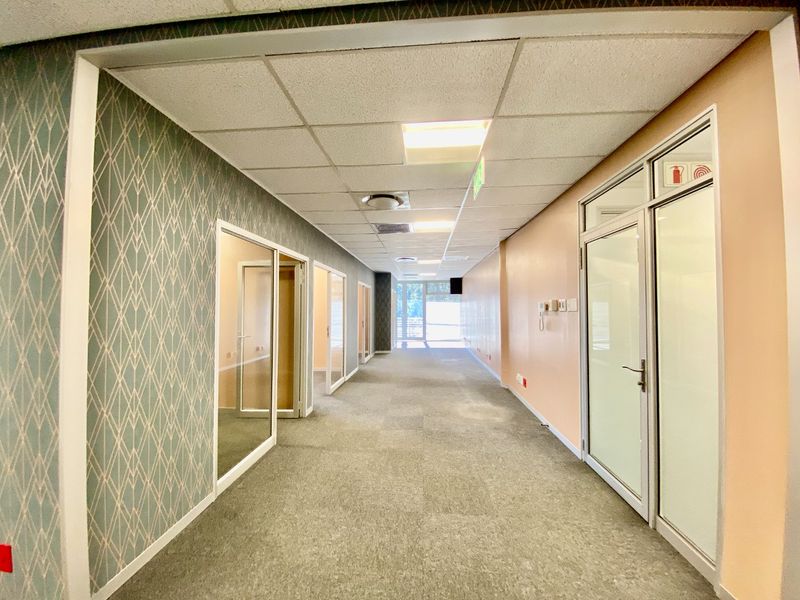 P-Grade Office Suite Available At Loftus - Photo 6