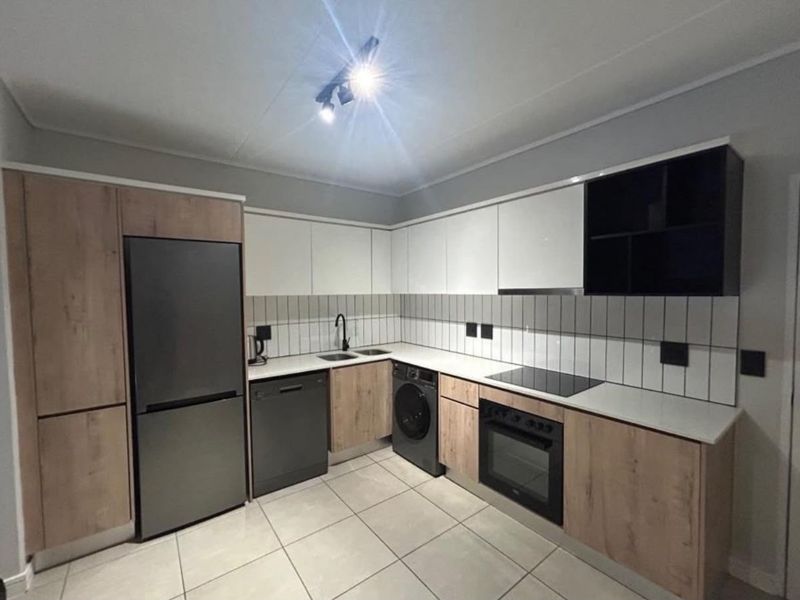 TWO BEDROOMS AND TWO BATHROOMS - Photo 6