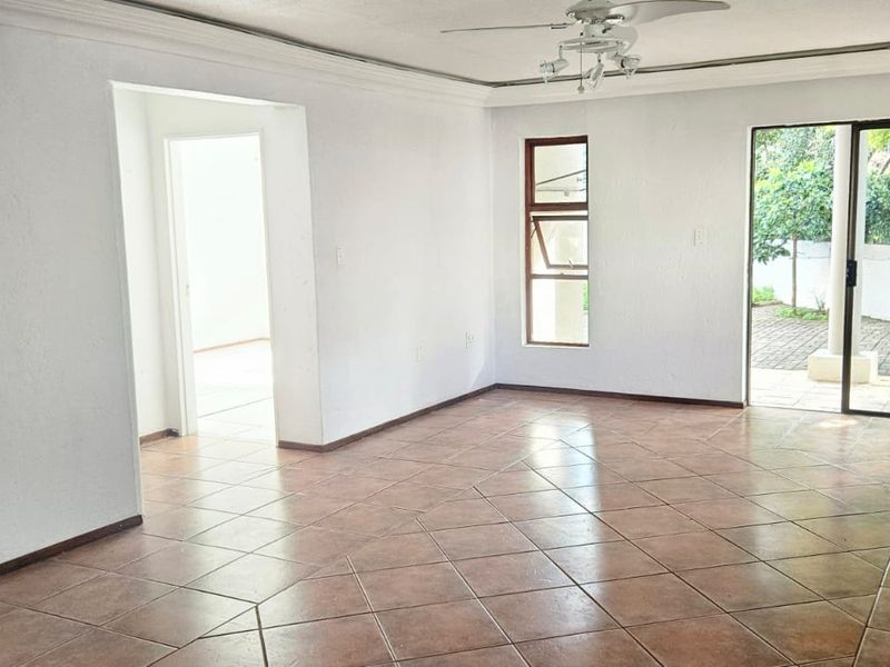 Beautiful 2-Bedroom Unit in Sought-After Boskruin Complex!!! - Photo 6