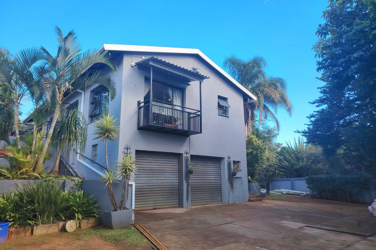 Corner property ideal as a Family home that ticks all the boxes and move in ready.  - Photo 5