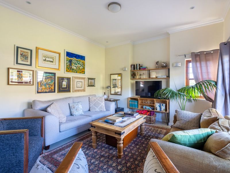 Fabulous ground floor unit in Whale Rock Village - Photo 4
