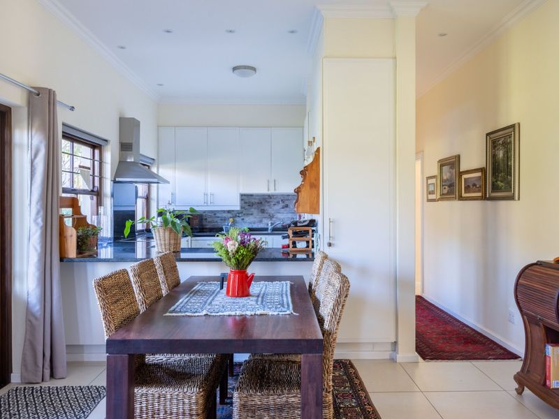 Fabulous ground floor unit in Whale Rock Village - Photo 9