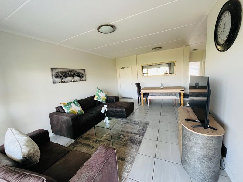 Three bedroom And two  bath apartment  for rent in  Waterfall, call us Now!! - Photo 4