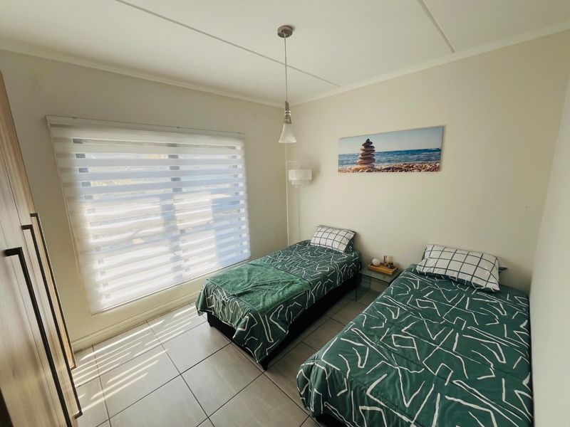 Three bedroom And two  bath apartment  for rent in  Waterfall, call us Now!! - Photo 8