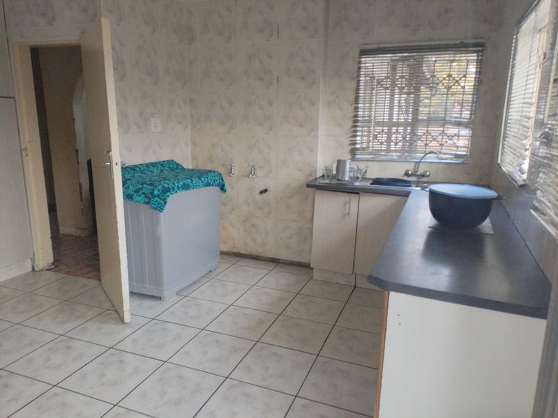 3 Bedroom House for Sale in Selcourt - Photo 9