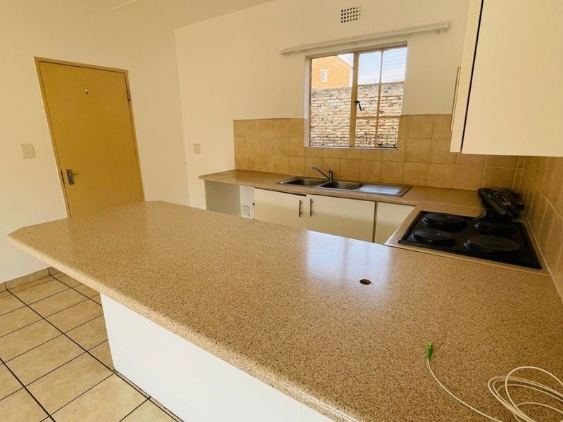 TWO BEDROOMS AND ONE FULL BATHROOM - Photo 3
