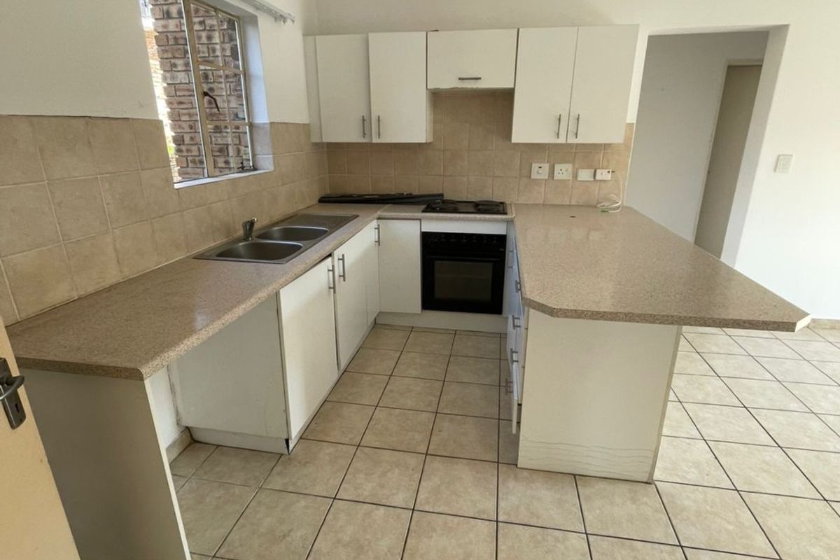 TWO BEDROOMS AND ONE FULL BATHROOM - Photo 4
