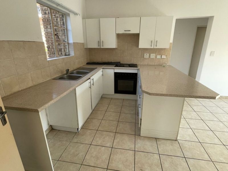 TWO BEDROOMS AND ONE FULL BATHROOM - Photo 4