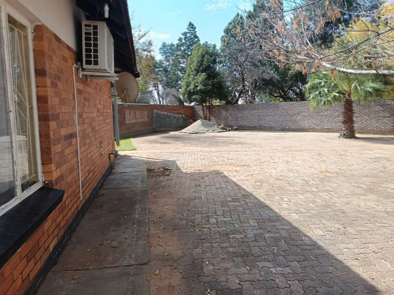 3 Bedroom house for sale in Stilfontein - Photo 5
