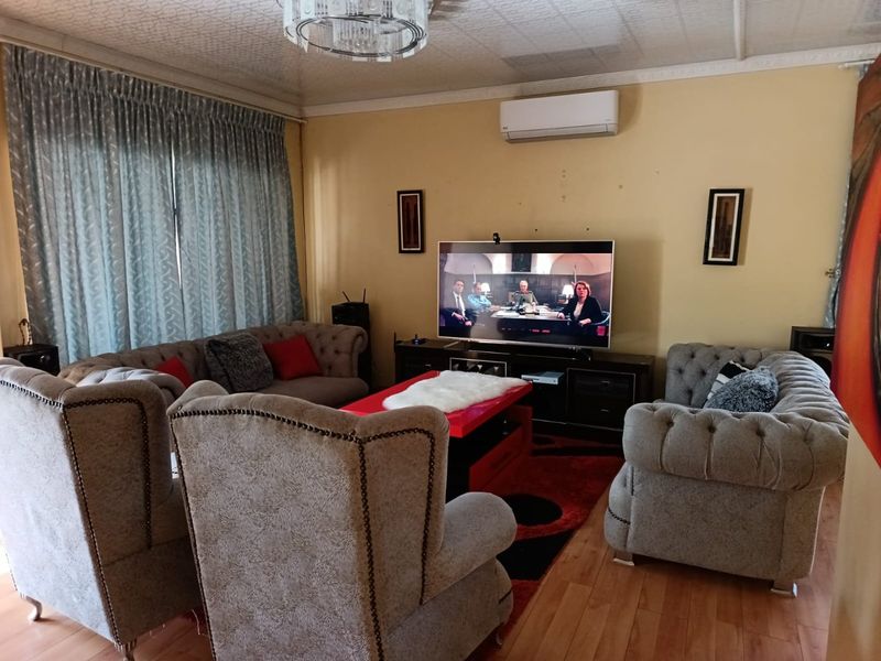 3 Bedroom house for sale in Stilfontein - Photo 7