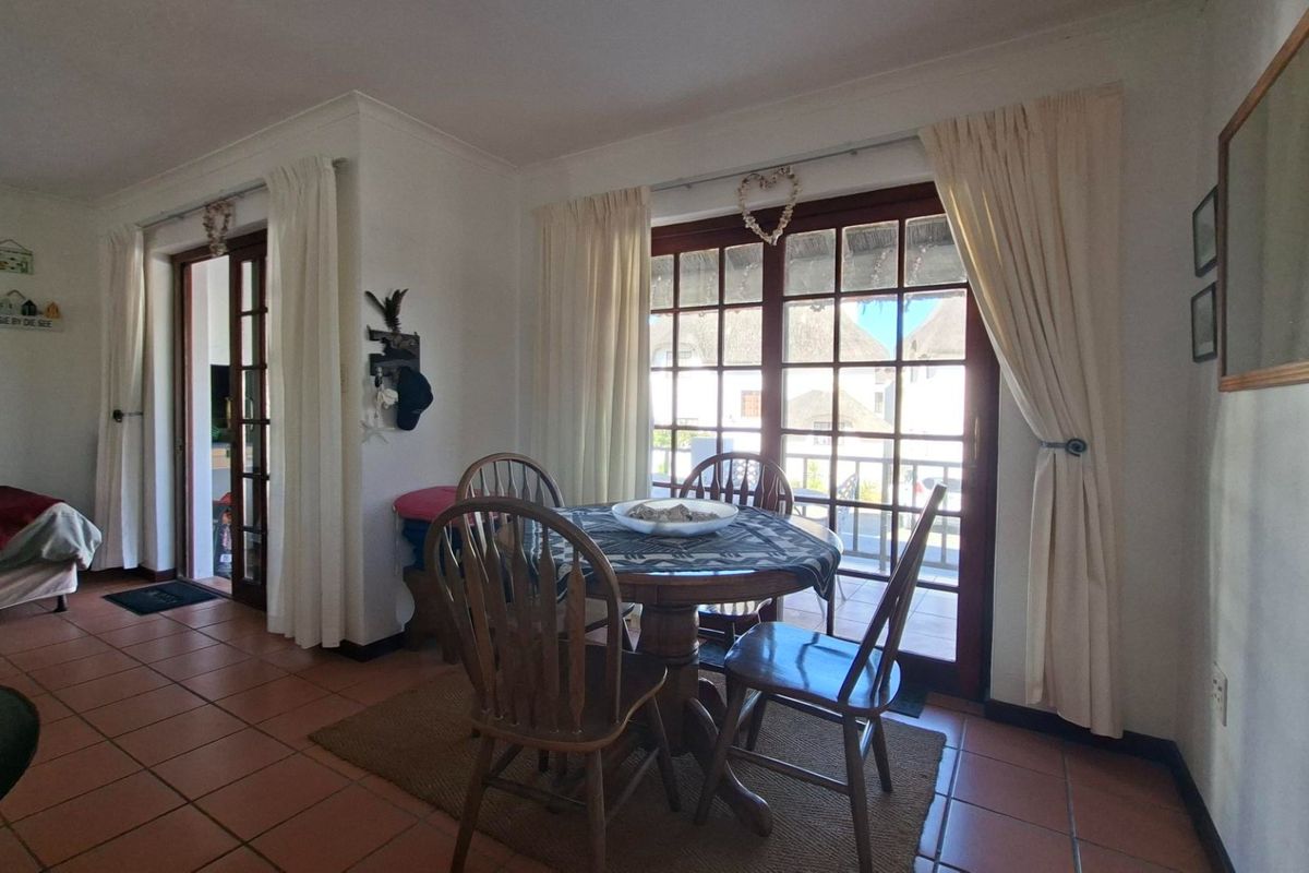 2 Bedroom Lock-Up-and-Go home in Shelley Point - semi-detached  - Photo 4