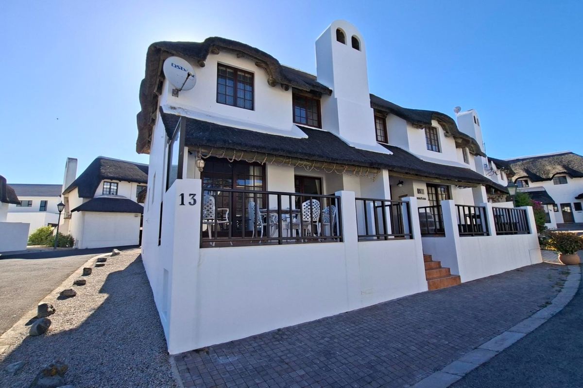2 Bedroom Lock-Up-and-Go home in Shelley Point - semi-detached  - Photo 2