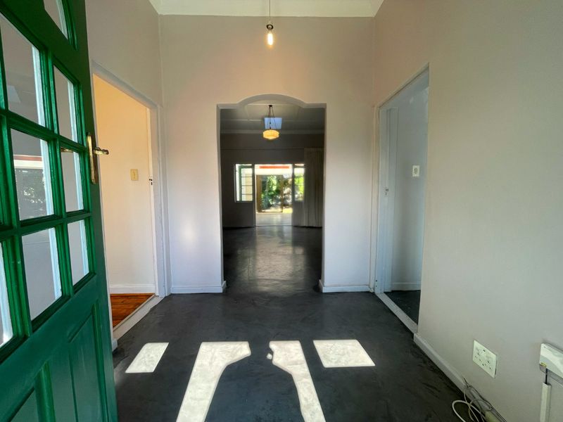 Exclusive Listing in one of Claremont's sort after areas. Not to be missed!! - Photo 8