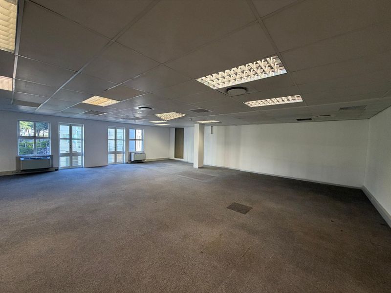 First Floor Commercial Unit in the Heart of the V&A Waterfront - Photo 4