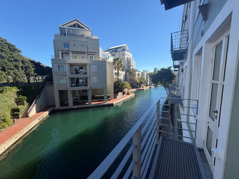 First Floor Commercial Unit in the Heart of the V&A Waterfront - Photo 6