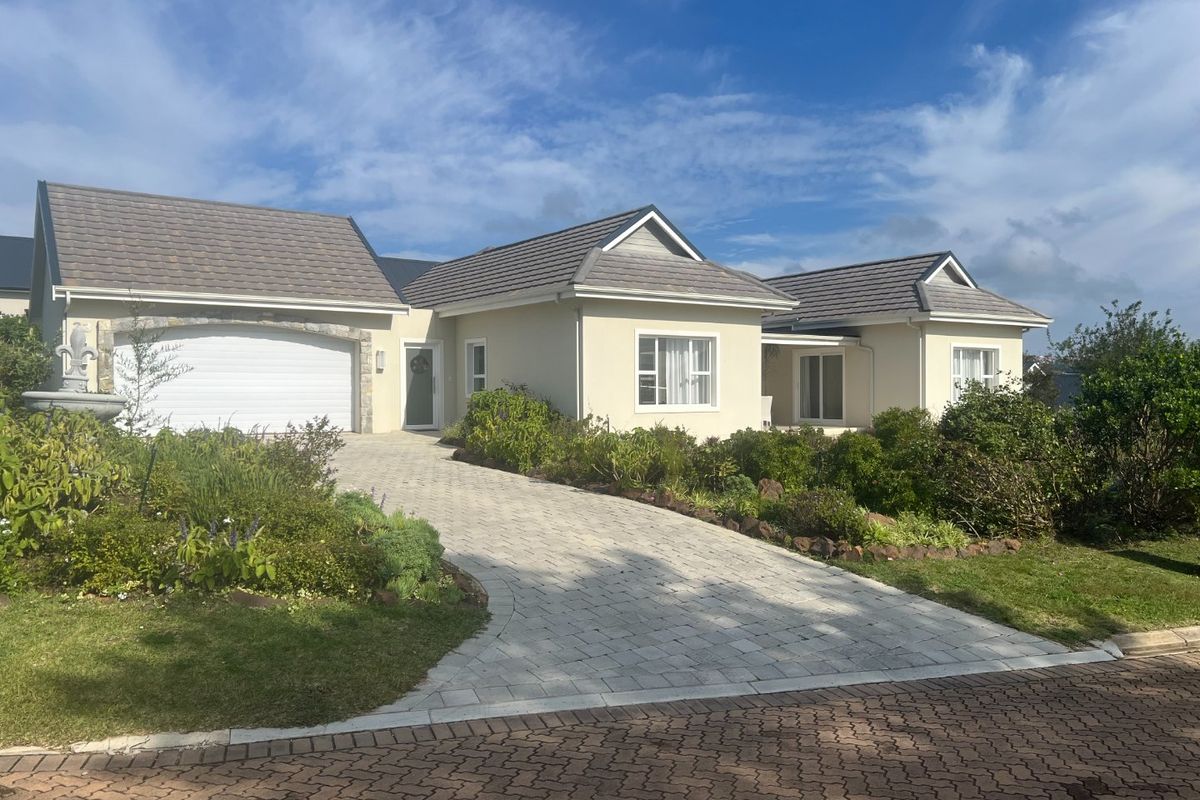 3 Bedroom House for sale in Barons View - Photo 2
