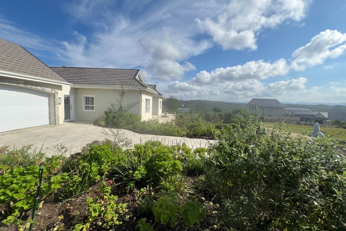 3 Bedroom House for sale in Barons View - Photo 3