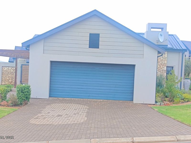 Secure Coastal Living in Hartland Lifestyle Estate – Modern Elegance in Hartenbos - Photo 2