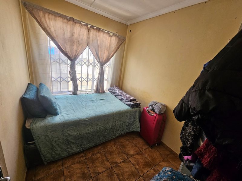 2 bedroom house for sale - Photo 10