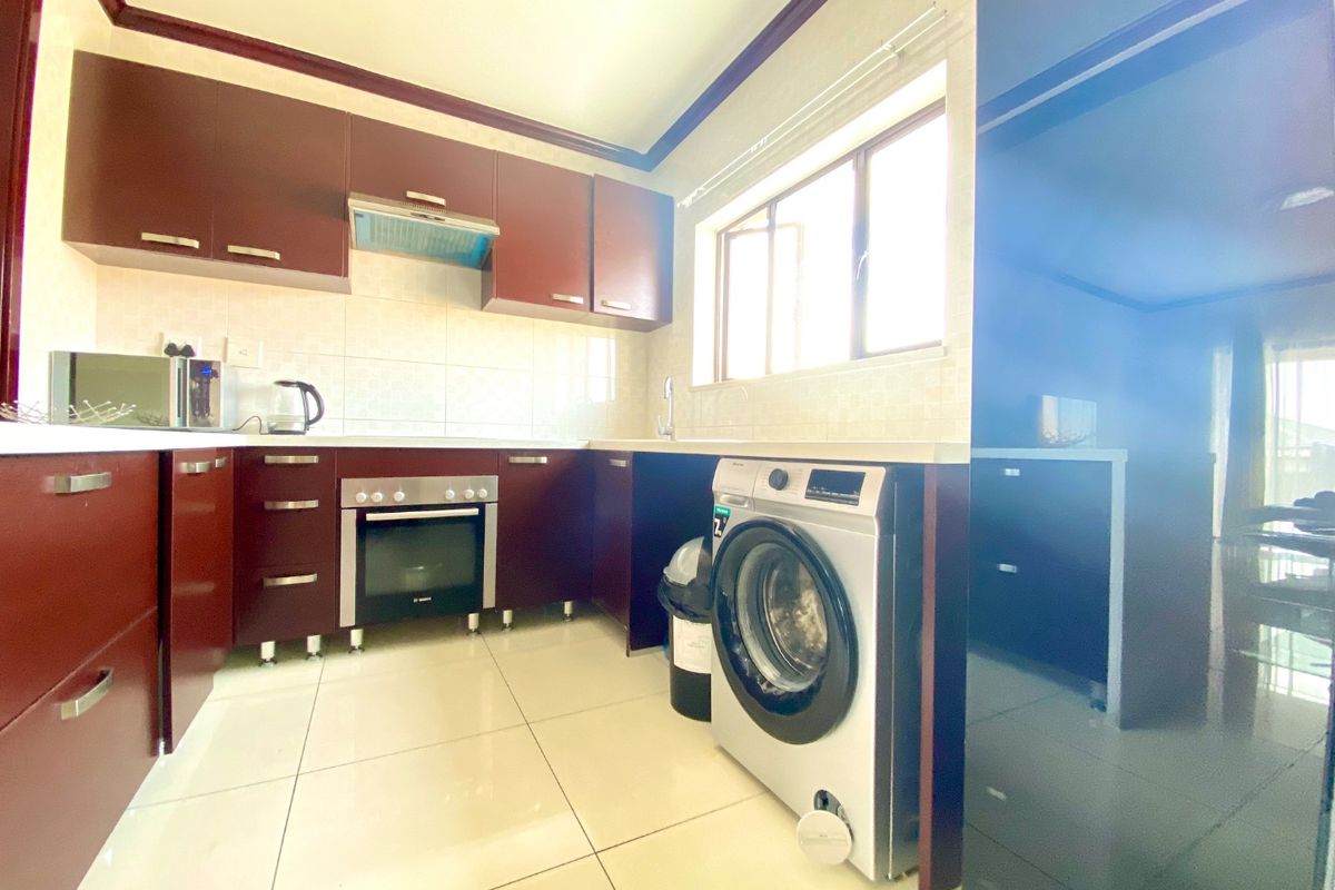 2 Bedroom 2 Bathroom Apartment for Sale - Photo 3
