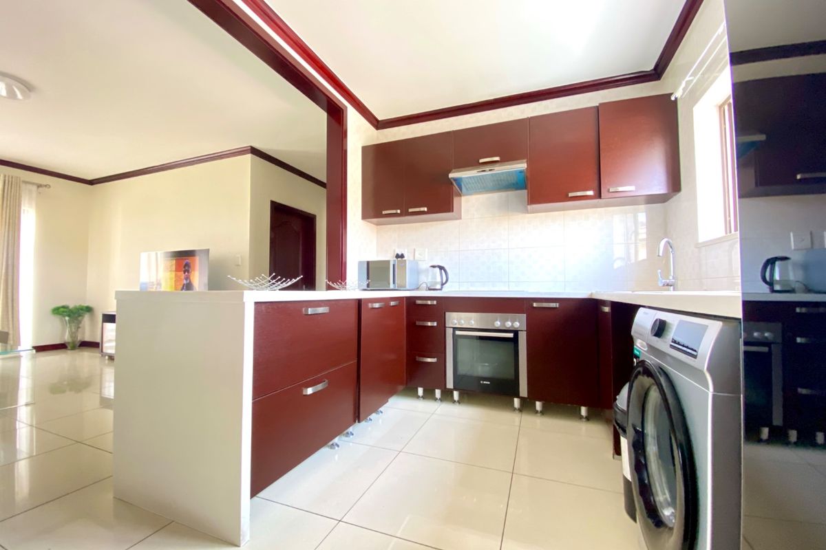 2 Bedroom 2 Bathroom Apartment for Sale - Photo 2
