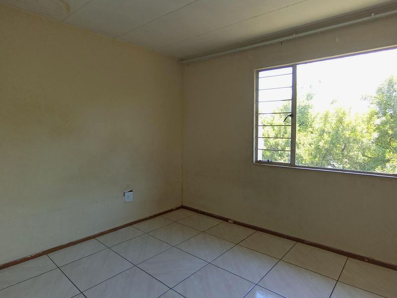 1st floor 2bed 1 bath unit  - Photo 10