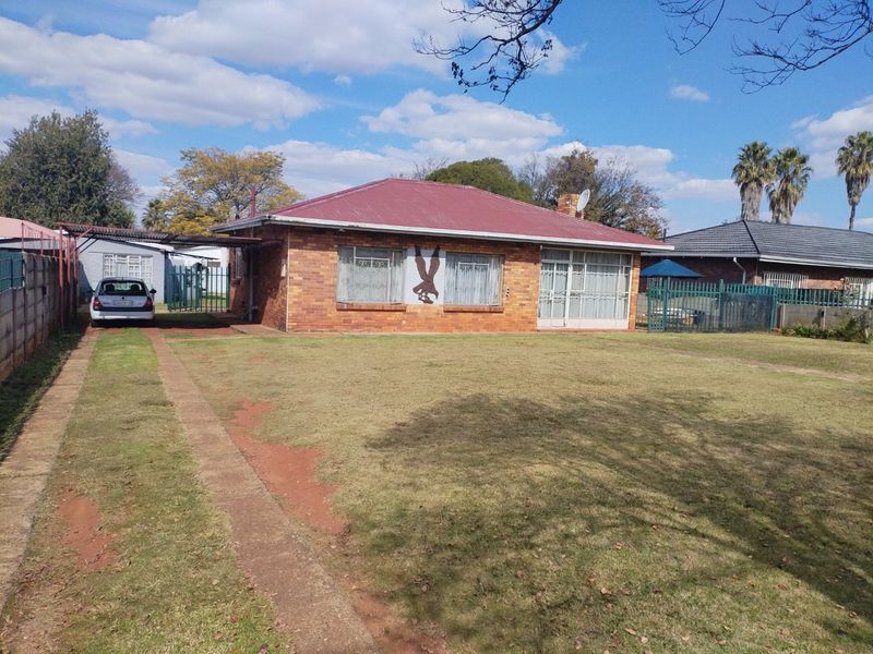 3 Bedroom House for Sale in Casseldale  - Photo 1